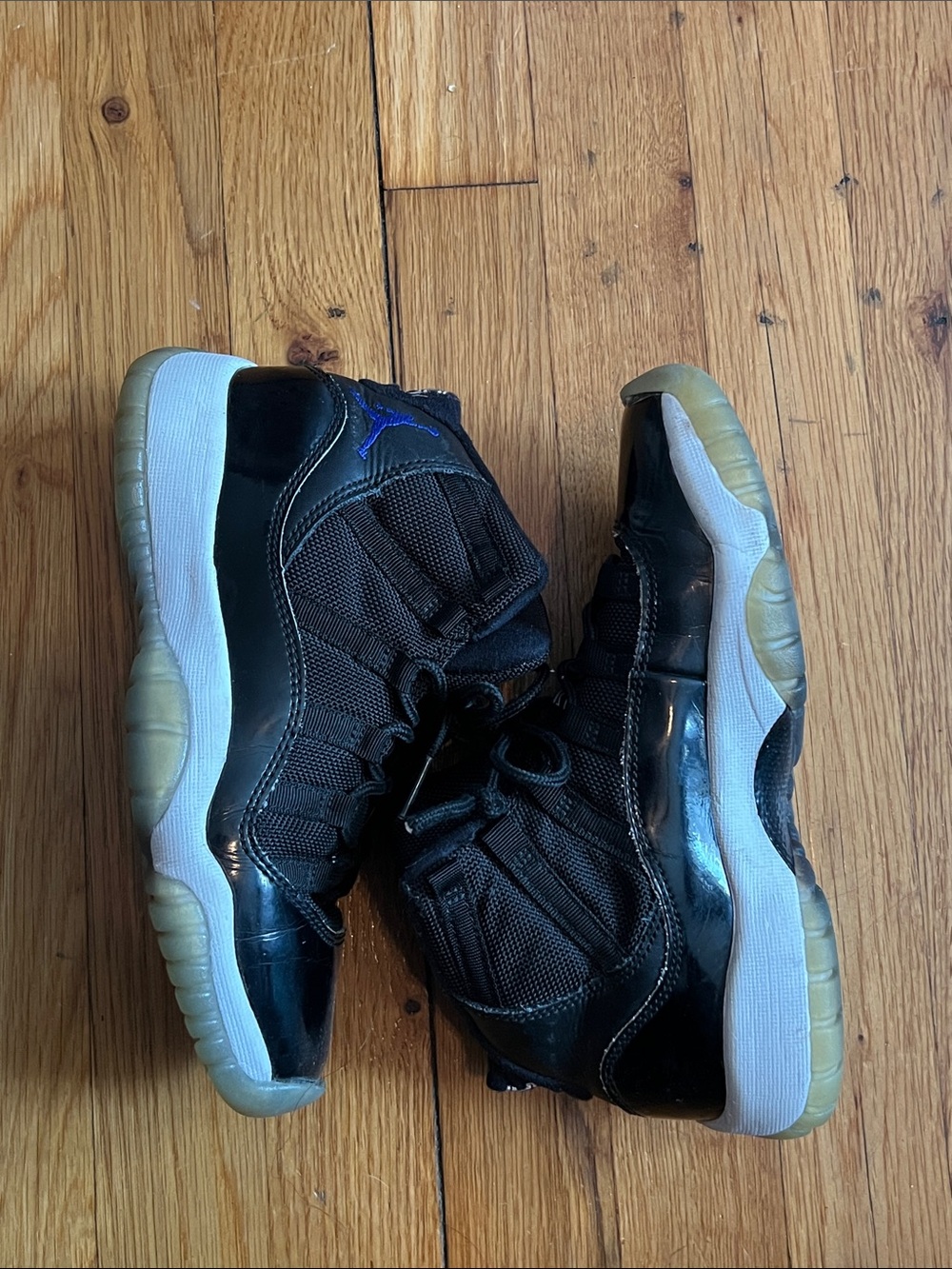 Youth nike air Jordan space jam 11s 3.5Y
